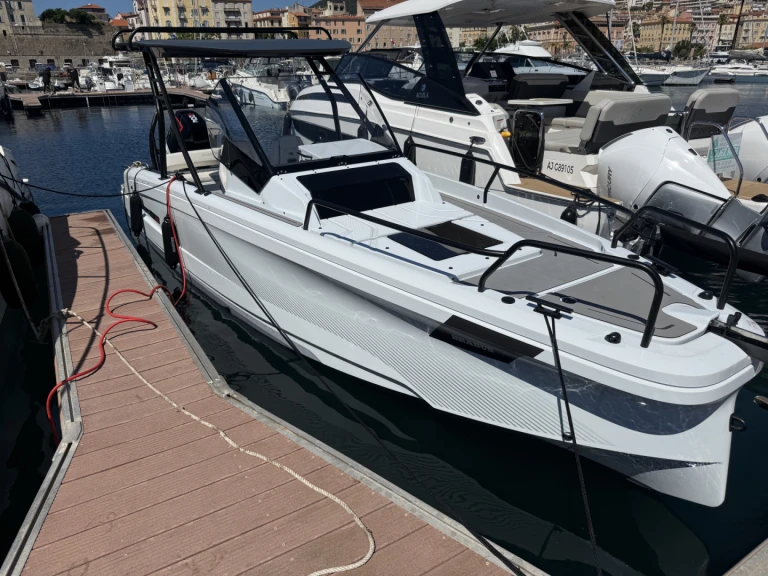 Location à Ajaccio - Brabus 300 SHADOWS sur SamBoat