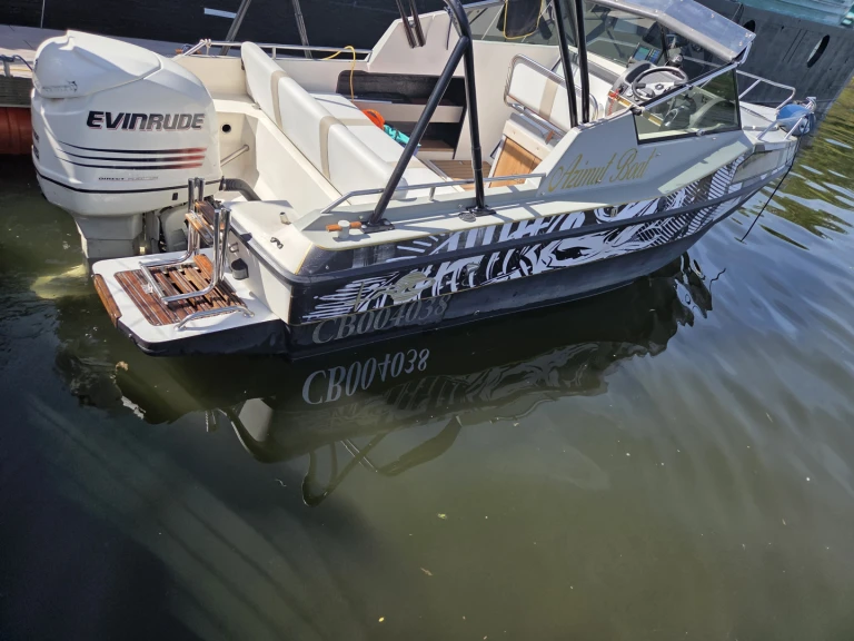 Louer Bateau à moteur avec ou sans skipper Rio à Gives