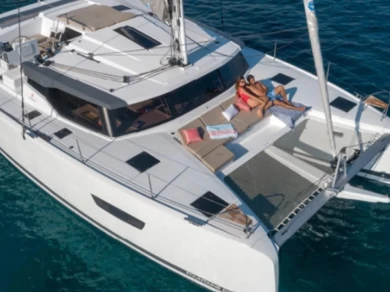 Louer Catamaran avec ou sans skipper Fountaine Pajot à Athènes