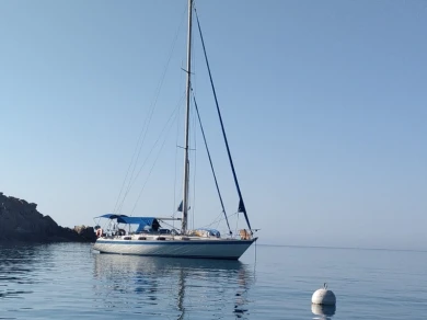 Yacht charter Port-Saint-Louis-du-Rhône - Wauquiez Centurion 42 on SamBoat