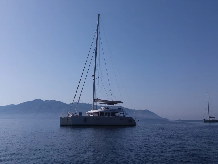 Location bateau Lagoon Lagoon 560 à Capo d'Orlando sur Samboat