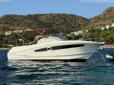 Charter a BravaBoats BA 75 in Roses on Samboat