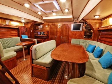 Verhuur Zeilboot in Ikaria - Colvic Victor 50