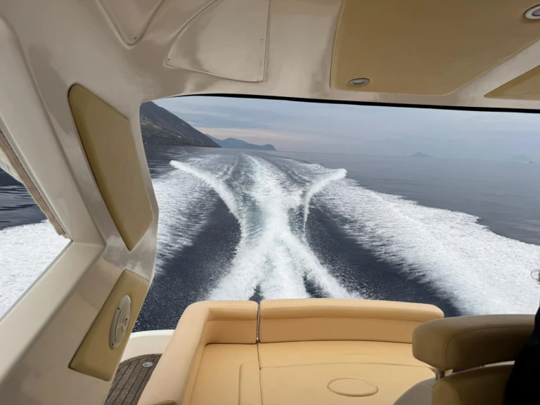 Location bateau Capo d'Orlando pas cher Mano Marine 35 HT
