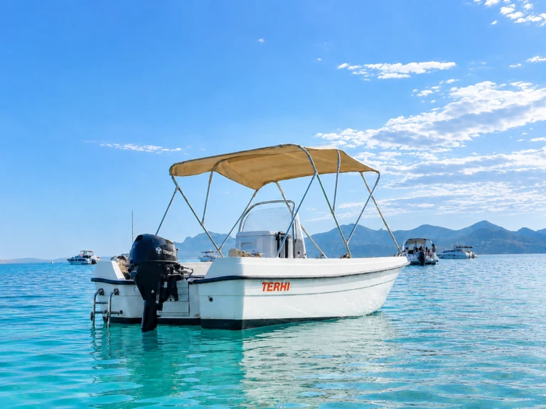 Location Bateau à moteur à Golfe-Juan - Terhi 450