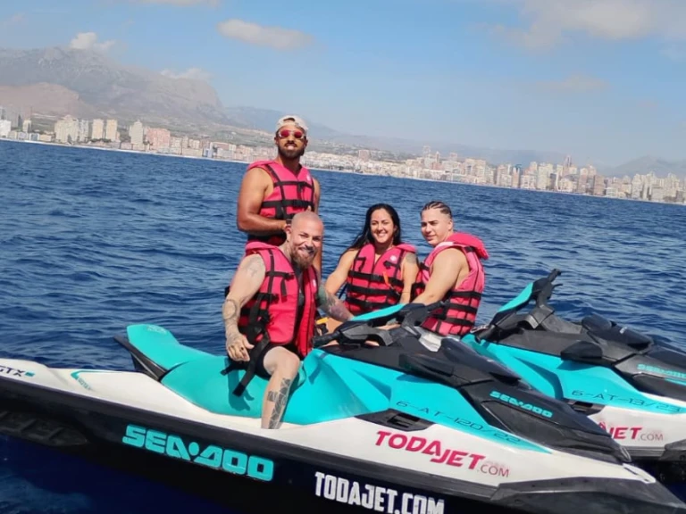 Jet ski à louer à Villajoyosa au meilleur prix