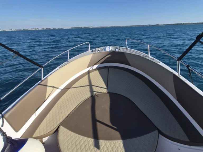 Location Bateau à moteur Insidias Marine avec permis