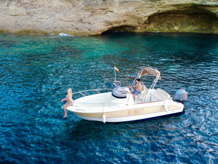Location Bateau à moteur à Sant Antoni de Portmany - key 22