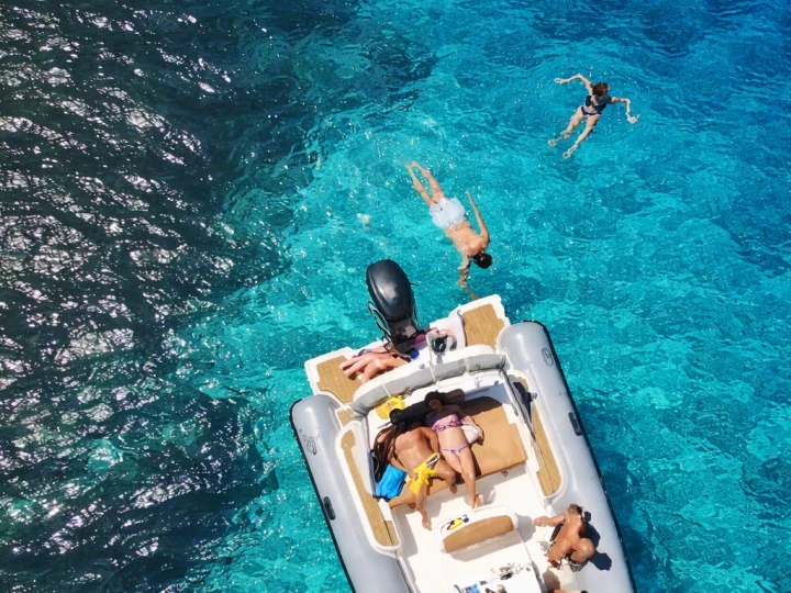 Location bateau Colbac Shark 720  à Marsala sur Samboat