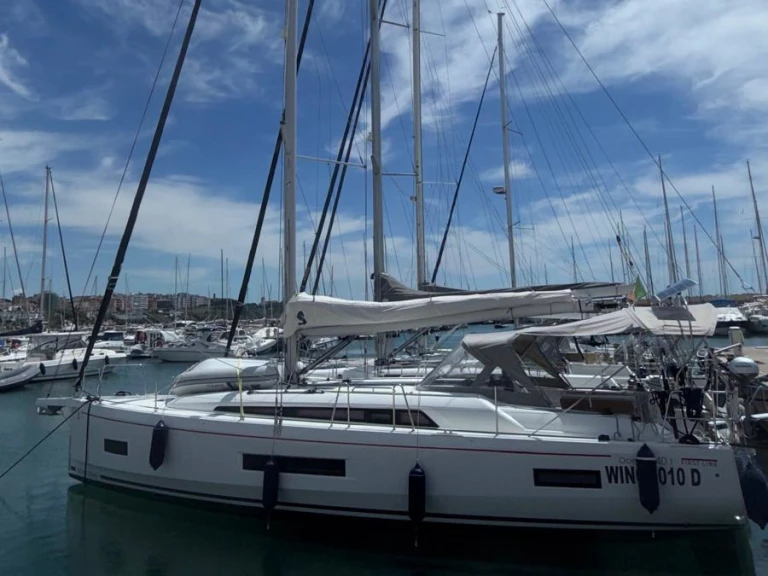 Louez un Bénéteau Oceanis 40.1 à Salivoli