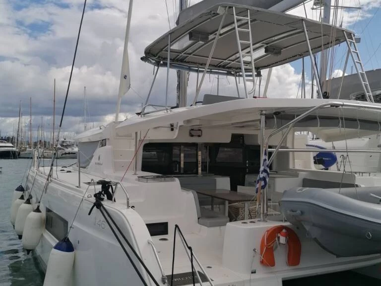 Catamaran à louer à Sývota au meilleur prix