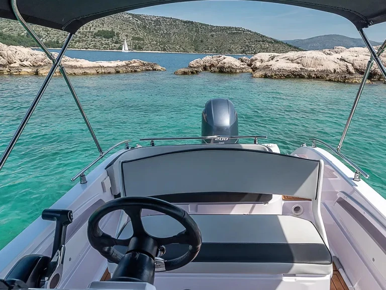 Location bateau  Shadow 22 à Trogir sur Samboat
