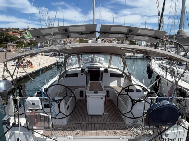 Location bateau Bénéteau Oceanis 40.1 à Salivoli sur Samboat