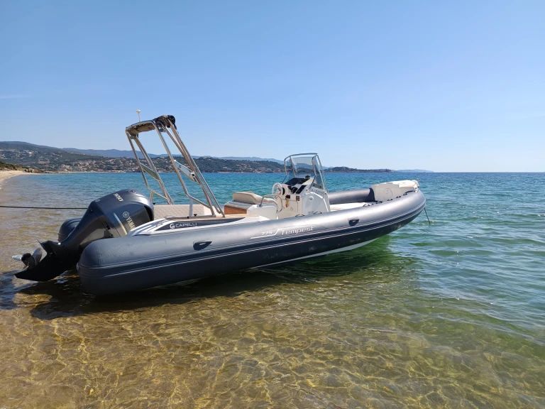 Capelli Tempest 775 a louer à Ajaccio