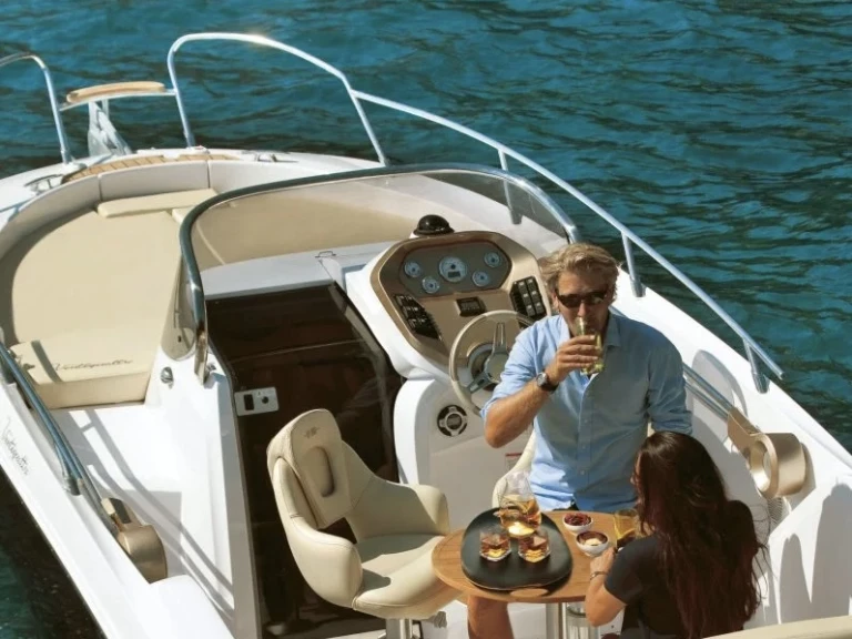 Location Bateau à moteur Sessa Marine avec permis