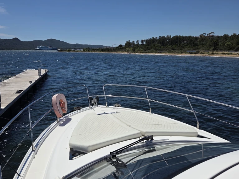 Bateau à moteur à louer à Porto-Vecchio au meilleur prix