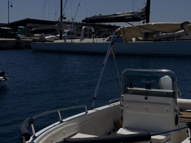 Arkos 507 a louer à Taranto