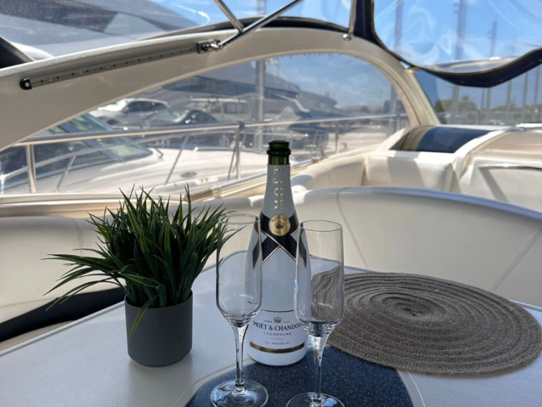 Location Bateau à moteur à Palma de Majorque - Fairline Targa 52 Gran Turismo