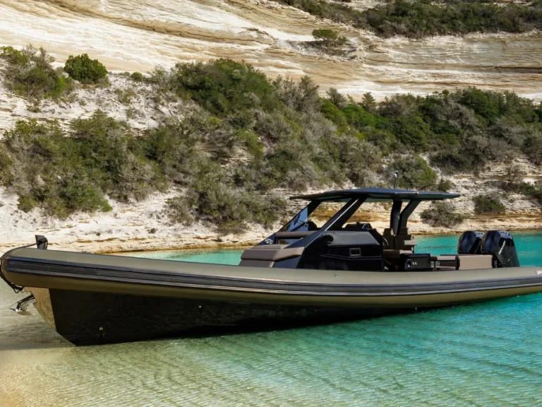 Sea Water Phantom 420 a louer à Grand Piquey
