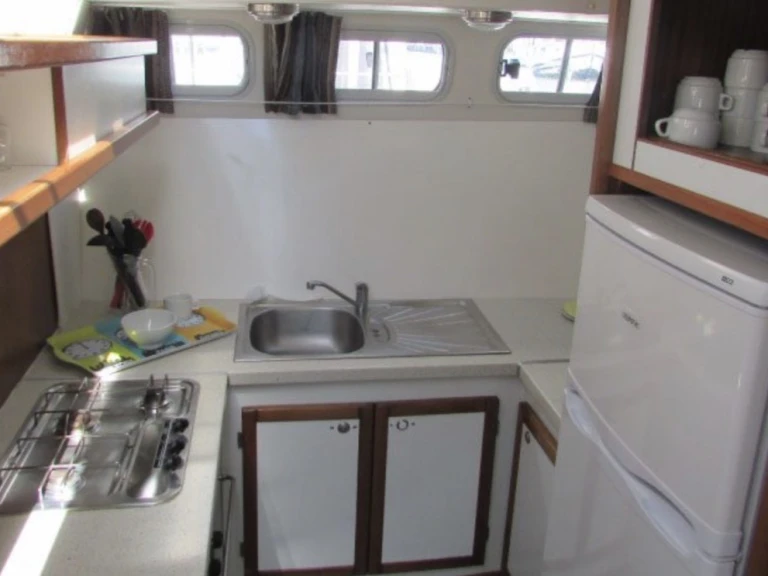 Location bateau Marseille pas cher Tarpon 790 Lx