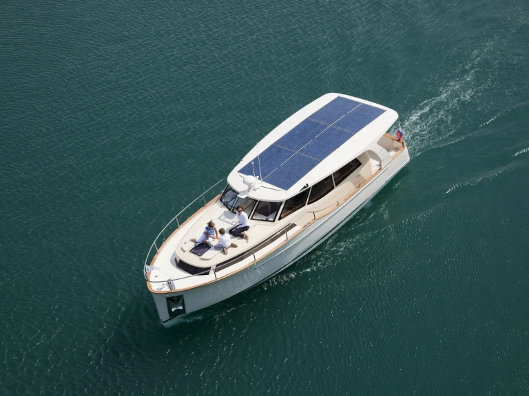 Location bateau Beaulieu-sur-Mer pas cher Greenline 33