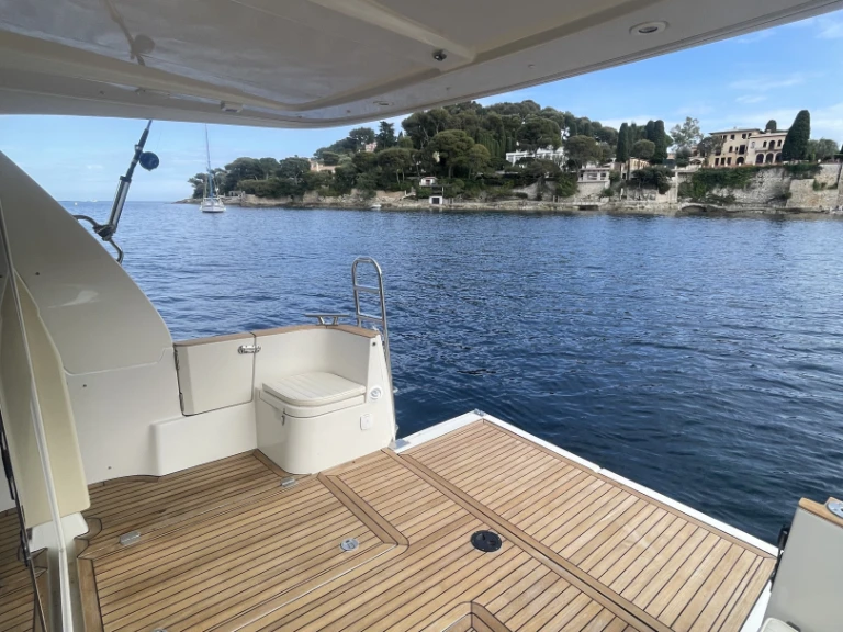 Location Bateau à moteur Greenline avec permis