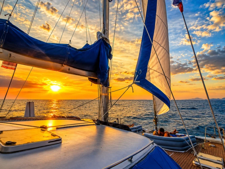 Location bateau Catana Catana 42 à Trang sur Samboat