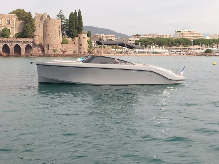 Location Bateau à moteur Rand avec permis