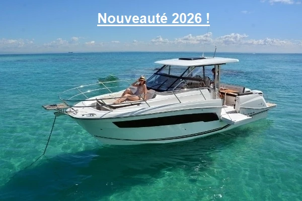 Location Bateau à moteur à Cogolin - Jeanneau Cap Camarat 10.5 WA