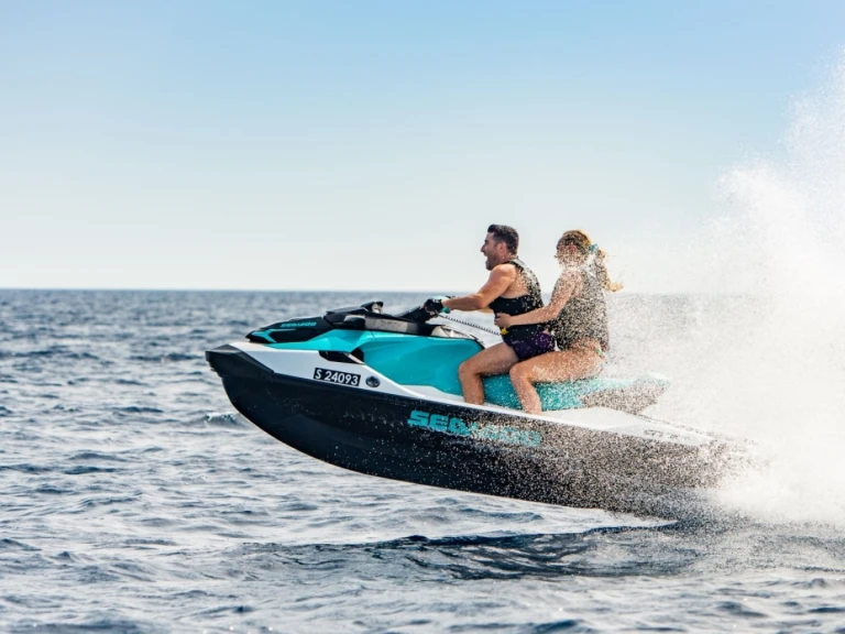 Louer Jet ski avec ou sans skipper Sea-Doo à Cambrils