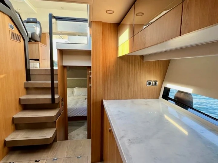Location Yacht Fairline avec permis