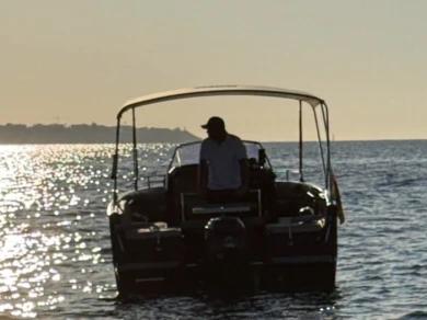 Yacht hire Alicante cheap Nuva M6 Open