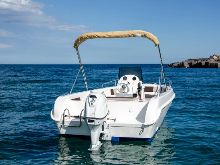 Location Bateau à moteur cosiver avec permis