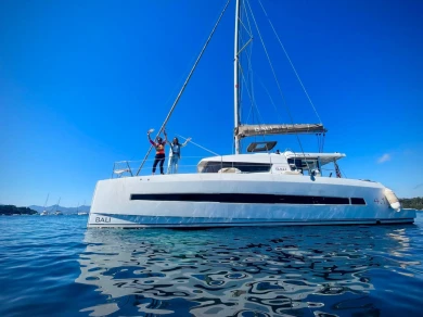 Alquiler Catamarán Bali con o sin  título de navegación