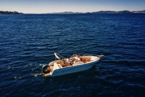 Location à Preko - Atlantic open 670 sur SamBoat