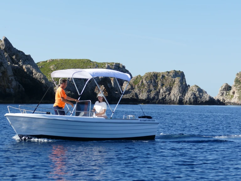 Louer Bateau à moteur avec ou sans skipper Estable à Port Adriano