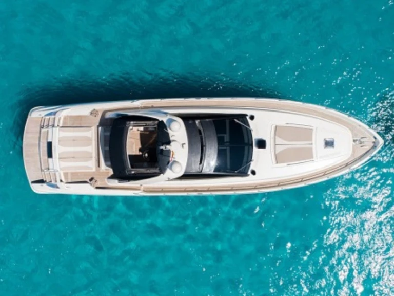 Location Yacht Riva avec permis
