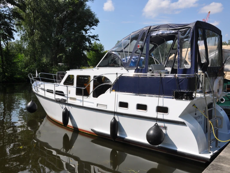 Location Péniche Pedro avec permis