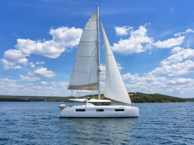 Noleggiare una Lagoon Lagoon 46 a Skradin