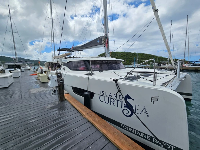 Louer Catamaran avec ou sans skipper Fountaine Pajot à Frenchtown