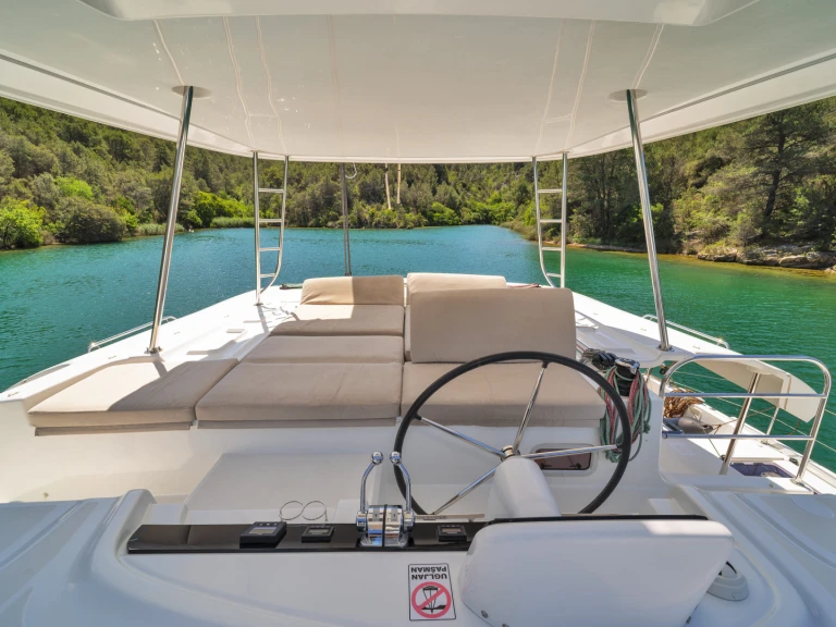 Location bateau Skradin pas cher Lagoon 46