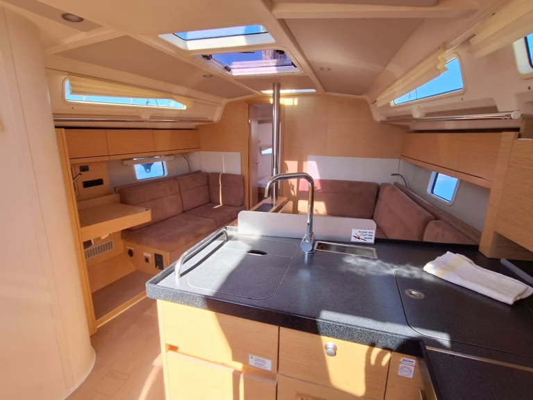 Location à Kaštela - Hanse Hanse 388 sur SamBoat