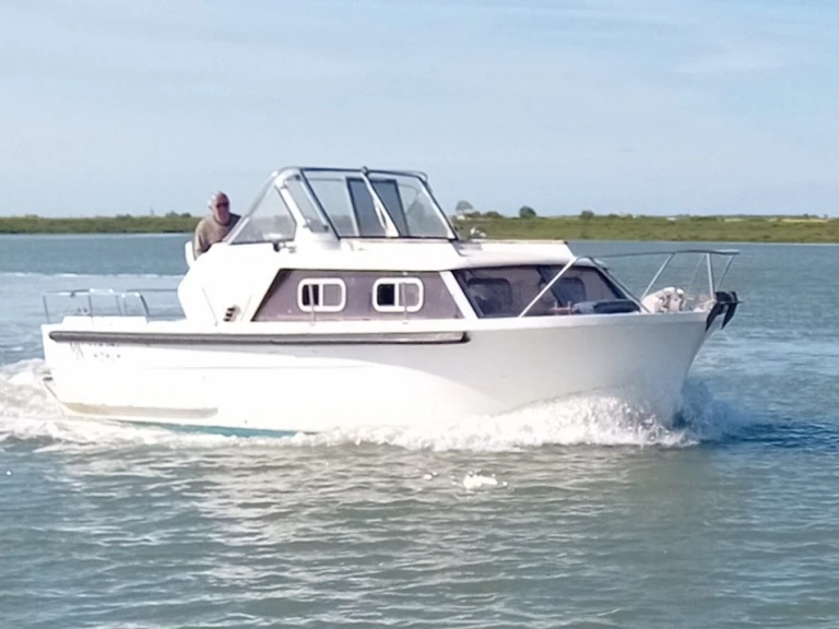 Location Bateau à moteur Jouet avec permis