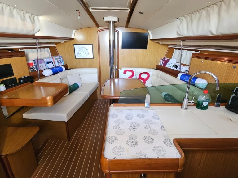 Louez un Jeanneau Sun Odyssey 39i Performance à Espagne