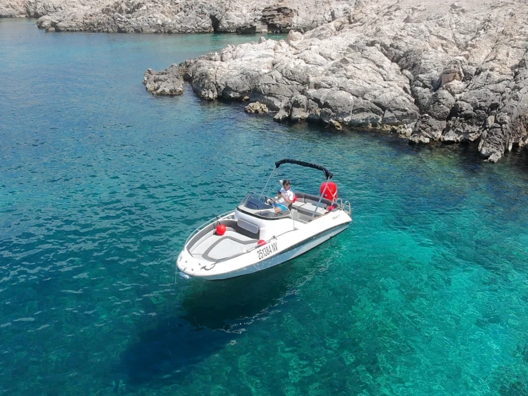 Location à Novalja - Galia 520 Open sur SamBoat