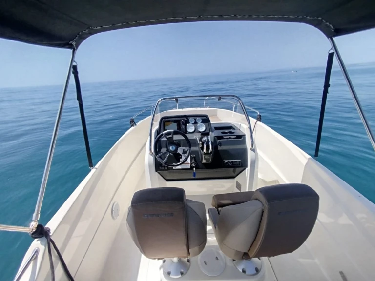 Location à Espagne - Quicksilver Activ 505 Open sur SamBoat