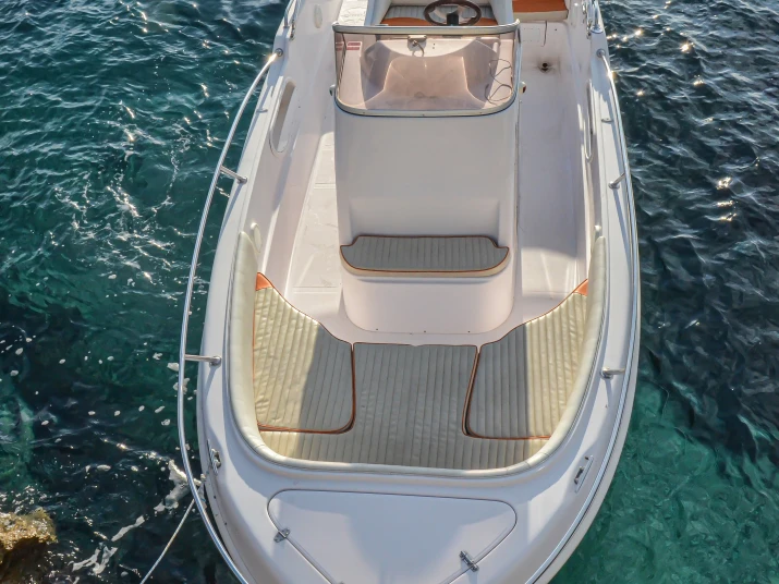 Location Bateau à moteur Marino avec permis
