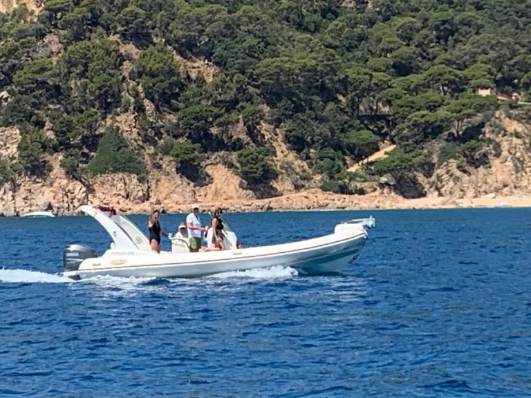 Louer Semi-rigide avec ou sans skipper Nuova Jolly à Andernos-les-Bains