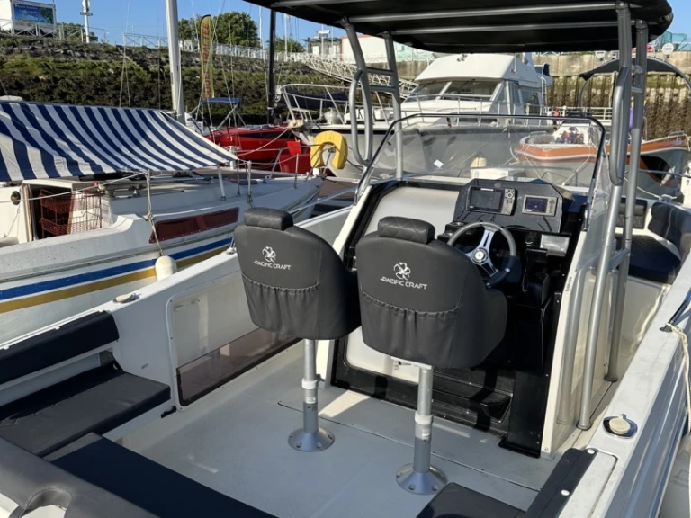Location à La Rochelle - Pacific Craft Pacific Craft 750 Open sur SamBoat