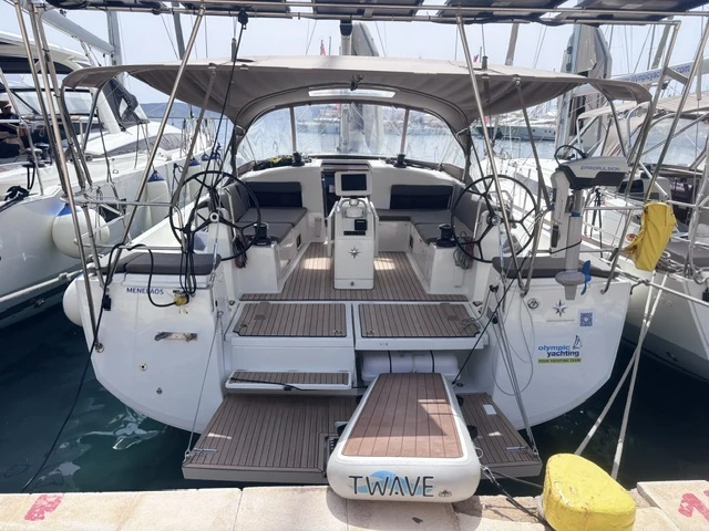 Louez un Jeanneau Sun Odyssey 490 à Lávrio